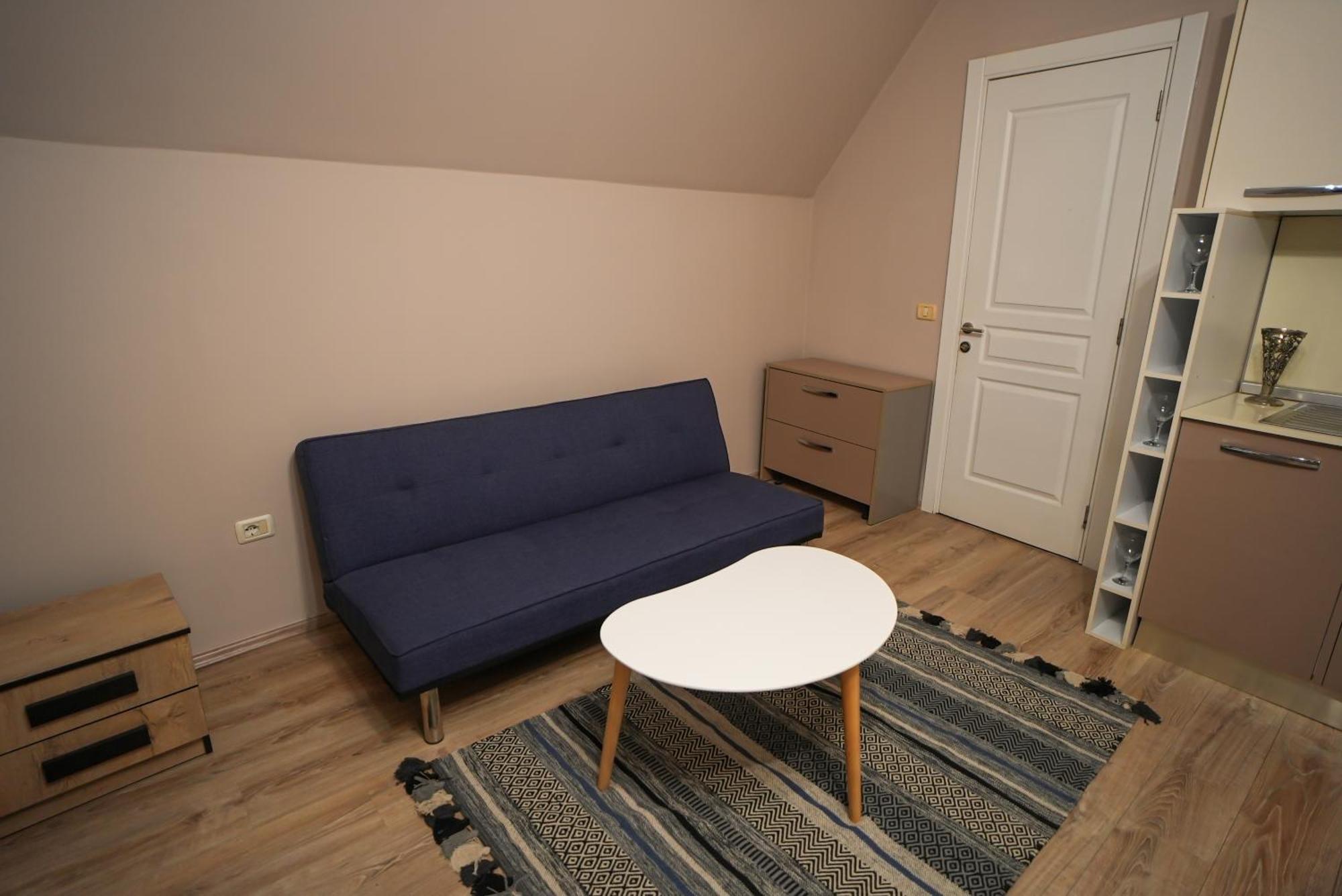Grandpa House - Studio App.2 Тирана Екстер'єр фото